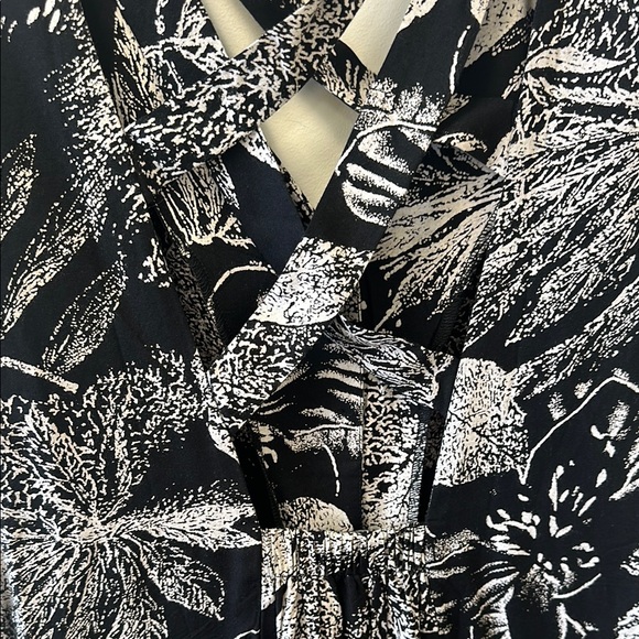 Volcom Sz Large Do Tell Button-Up Black and White Midi Dress • NWT! - Picture 7 of 15